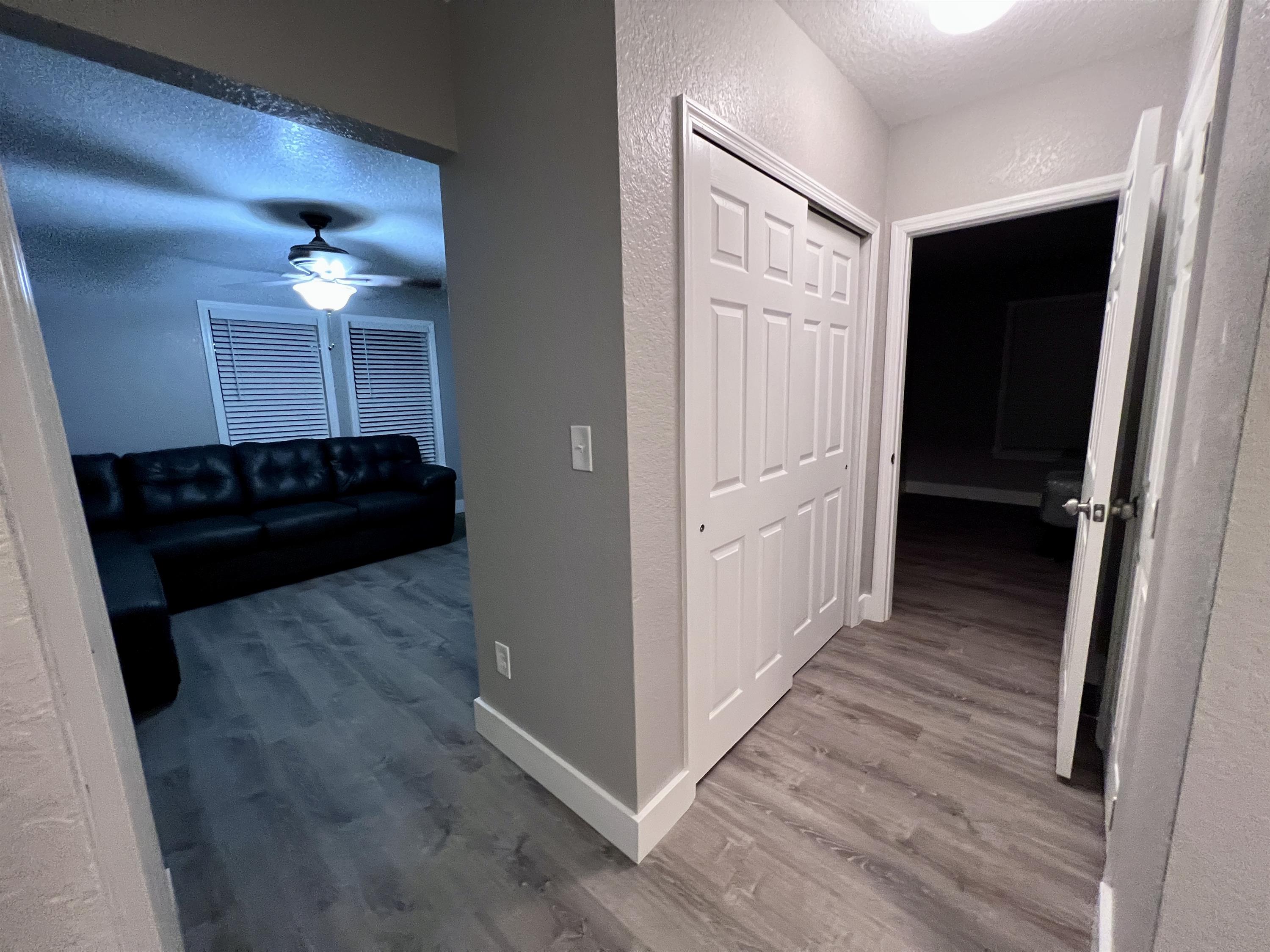 215 Ronnoc Lane - 2-W